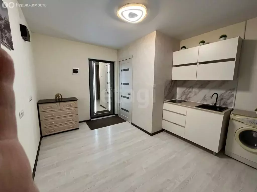 Квартира-студия: Нижний Новгород, улица Вахтангова, 12 (13 м) - Фото 0