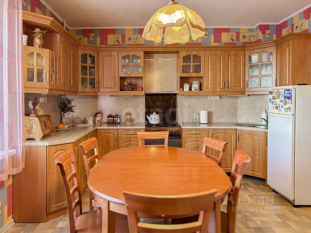 3-к кв. Псковская область, Псков ул. Новоселов, 3А (114.9 м) - Фото 2