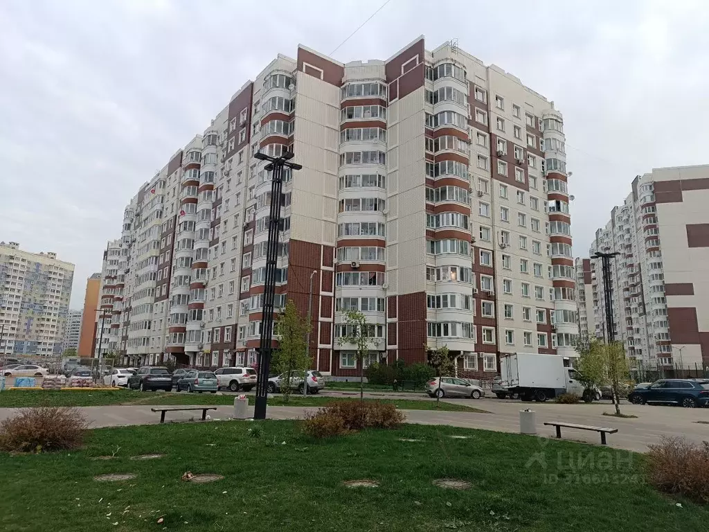 2-к кв. Москва ул. 2-я Нововатутинская, 1 (64.0 м) - Фото 0
