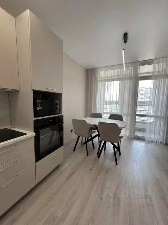 1-к кв. Свердловская область, Екатеринбург ул. Репина, 109 (35.0 м) - Фото 1