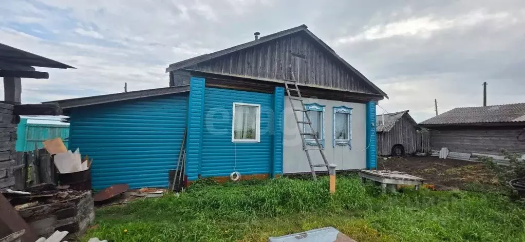 Дом в Курганская область, Белозерский муниципальный округ, д. Бунтина ... - Фото 1