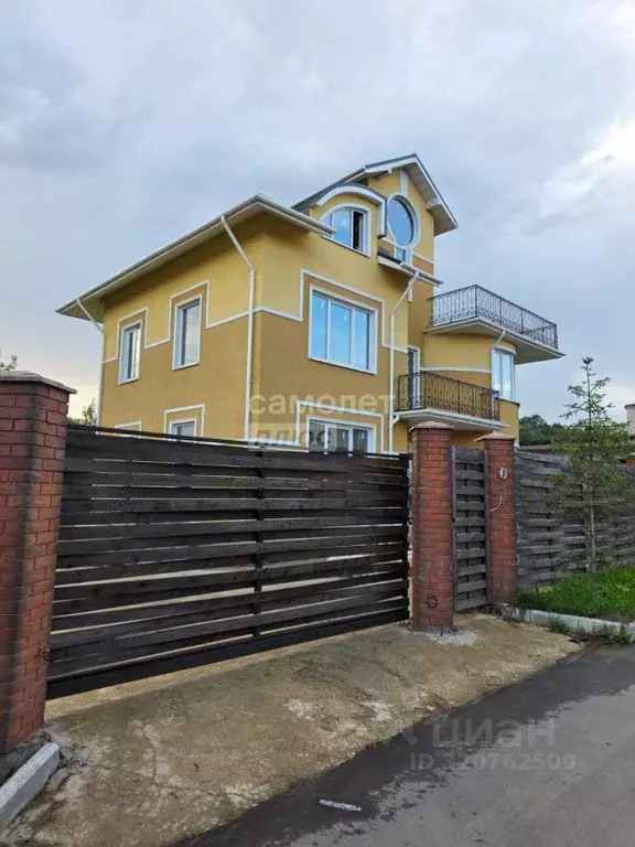 Дом в Московская область, Мытищи городской округ, д. Семкино  (380 м) - Фото 0
