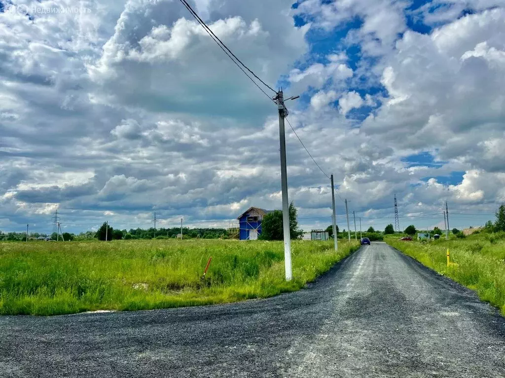 Участок в деревня Ладога, Славная улица (10.25 м) - Фото 1