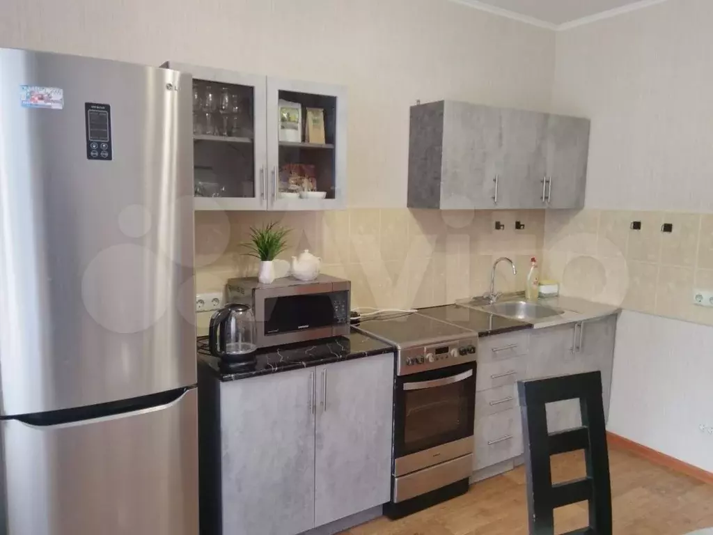 2-к. квартира, 54 м, 5/9 эт. - Фото 0