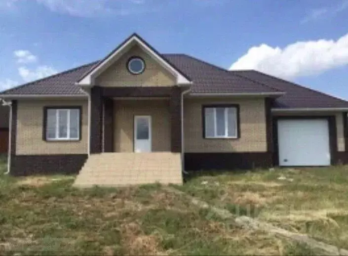 Дом в Белгородская область, Белгородский район, Никольское с/пос, с. ... - Фото 1