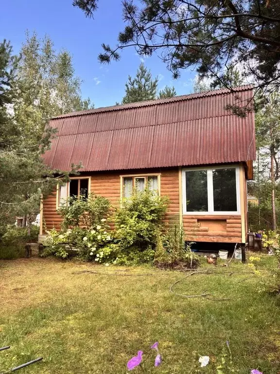 Дом в Ленинградская область, Выборгский район, Рощинское городское ... - Фото 1