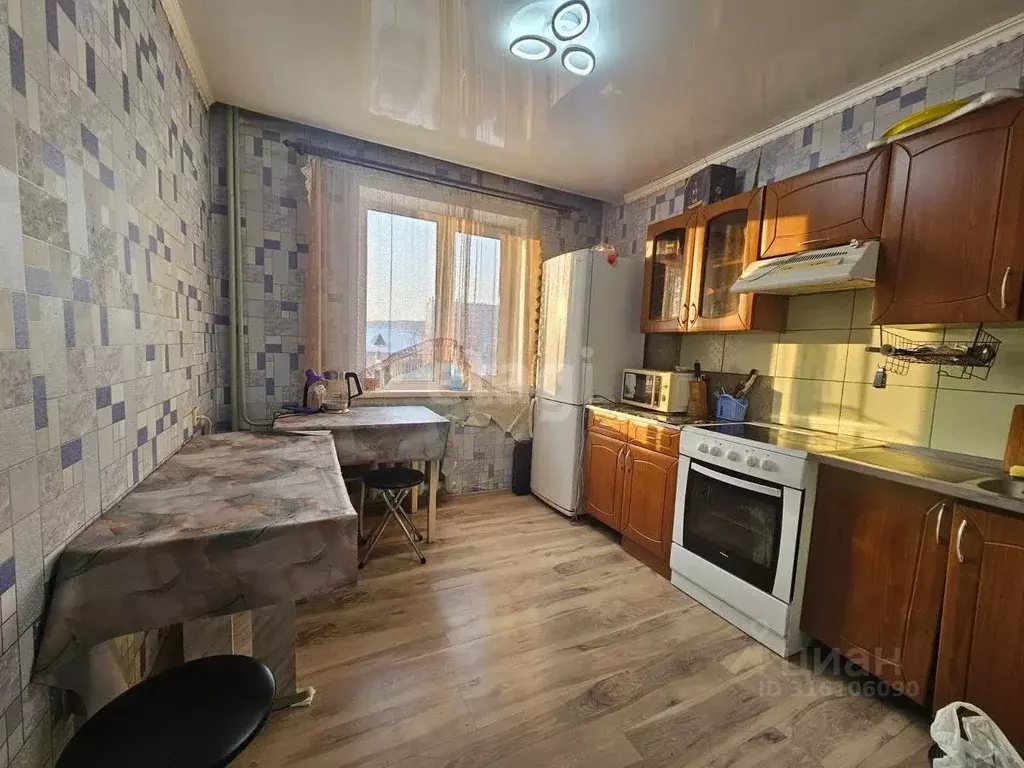 3-к кв. Кемеровская область, Новокузнецк Трестовский пер., 12 (64.5 м) - Фото 0