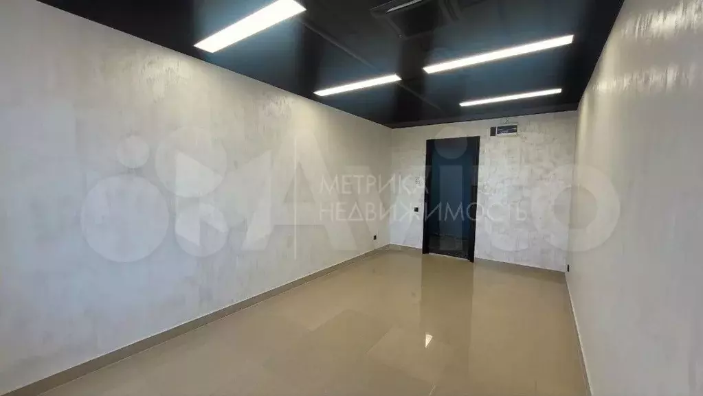 Продам помещение свободного назначения, 16.7 м - Фото 0