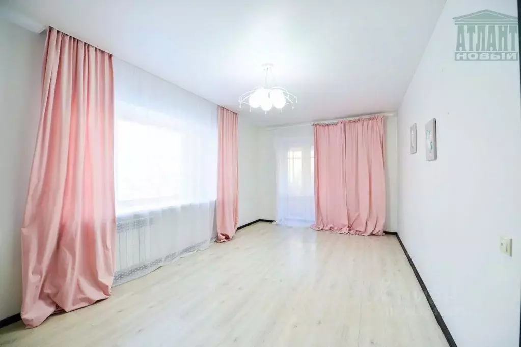 3-к кв. Хабаровский край, Хабаровск ул. Истомина, 41 (102.5 м) - Фото 1