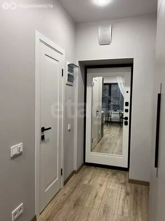 Квартира-студия: Санкт-Петербург, Челябинская улица, 37 (24.3 м) - Фото 0