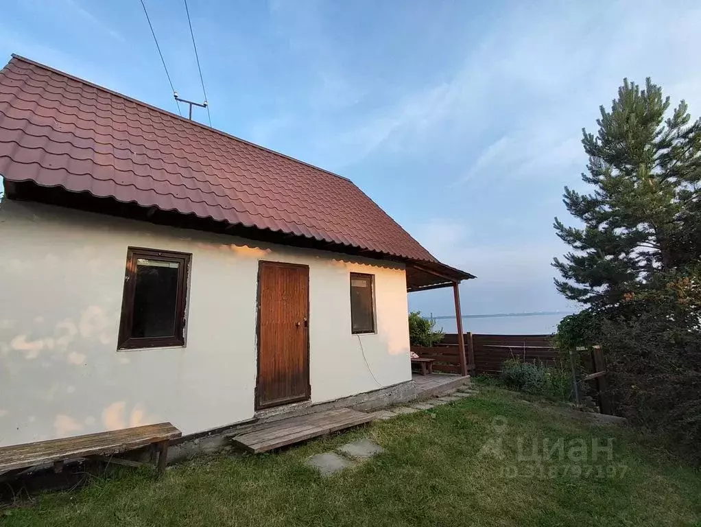 Дом в Челябинская область, Каслинский муниципальный округ, пос. ... - Фото 0
