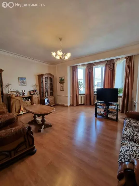 3-комнатная квартира: Октябрьский, улица Губкина, 14 (75 м) - Фото 1