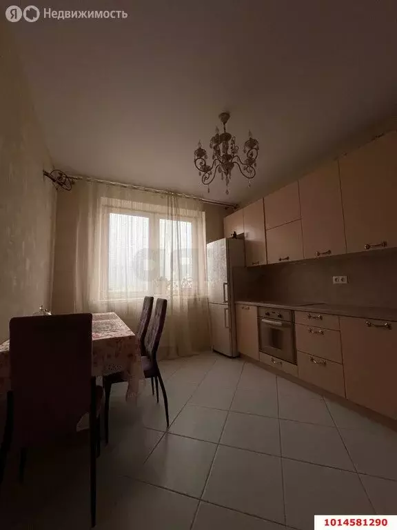 2-комнатная квартира: Краснодар, улица Максима Горького, 34/1 (74.3 м) - Фото 0