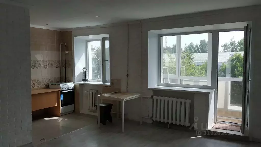2-к кв. Омская область, Омск просп. Карла Маркса, 31 (44.0 м) - Фото 0