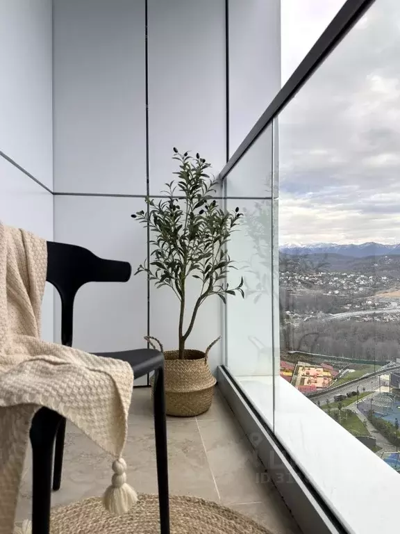 2-к кв. Краснодарский край, Сочи Бытха мкр, ул. Ясногорская, 16/2к5 ... - Фото 0