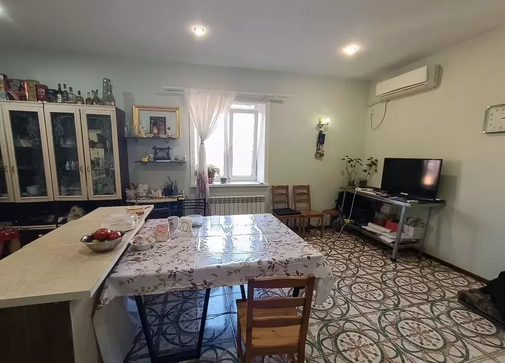 Дом в Ростовская область, Волгодонск Прохладная ул., 42 (477 м) - Фото 2