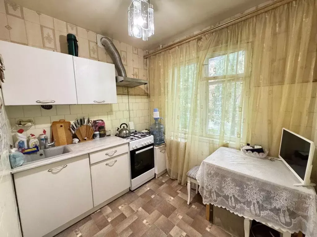 3-к кв. Удмуртия, Воткинск ул. Мичурина, 13 (49.3 м) - Фото 1