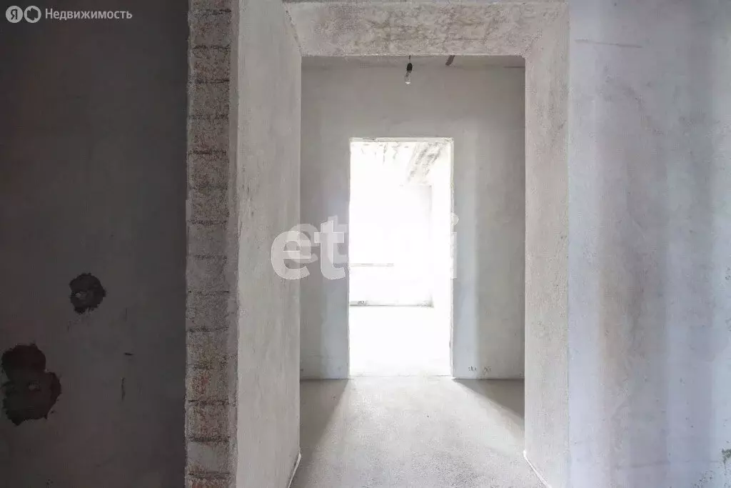 1-комнатная квартира: Калининград, Елизаветинская улица, 4 (33 м) - Фото 2