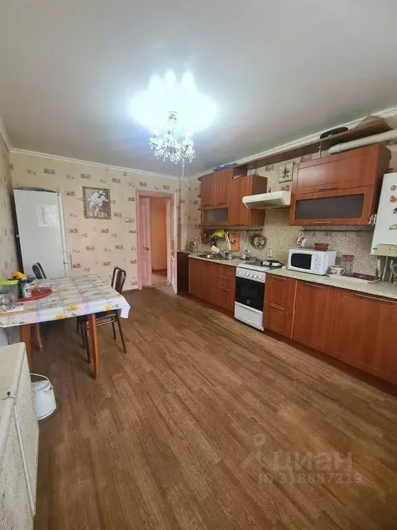 2-к кв. Архангельская область, Котлас ул. Кузнецова, 12 (68.0 м) - Фото 1
