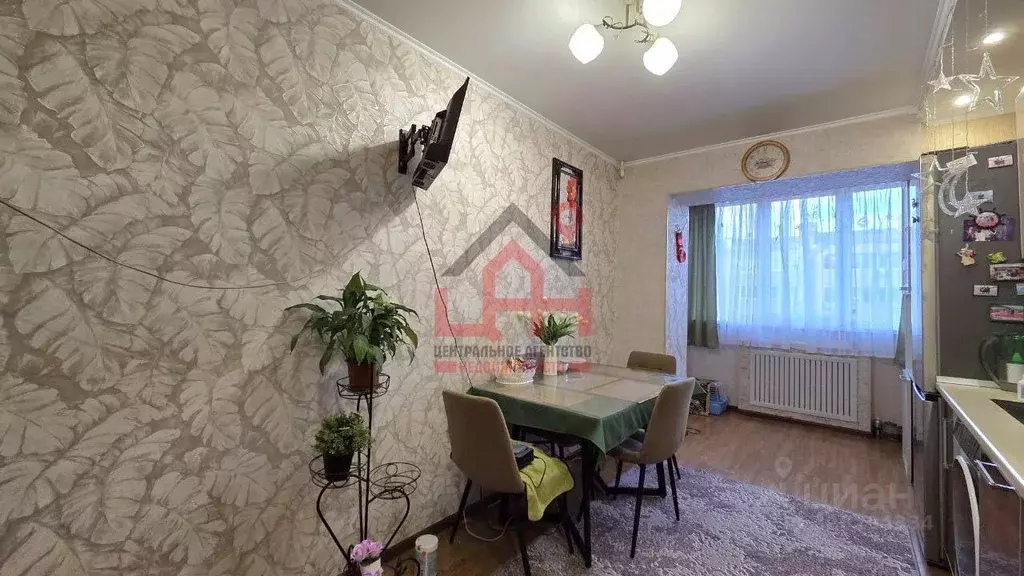 3-к кв. Ставропольский край, Ессентуки ул. Балахонова, 27А (76.4 м) - Фото 2