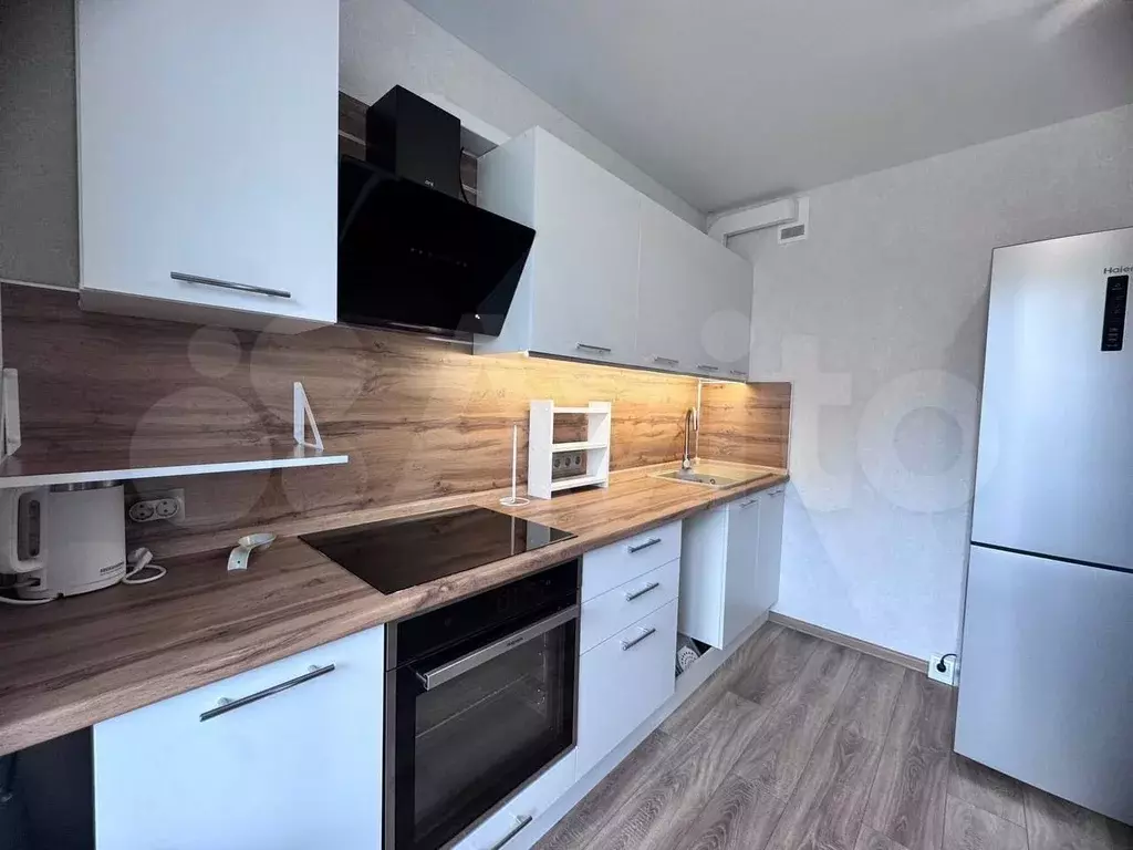 1-к. квартира, 39 м, 3/17 эт. - Фото 0