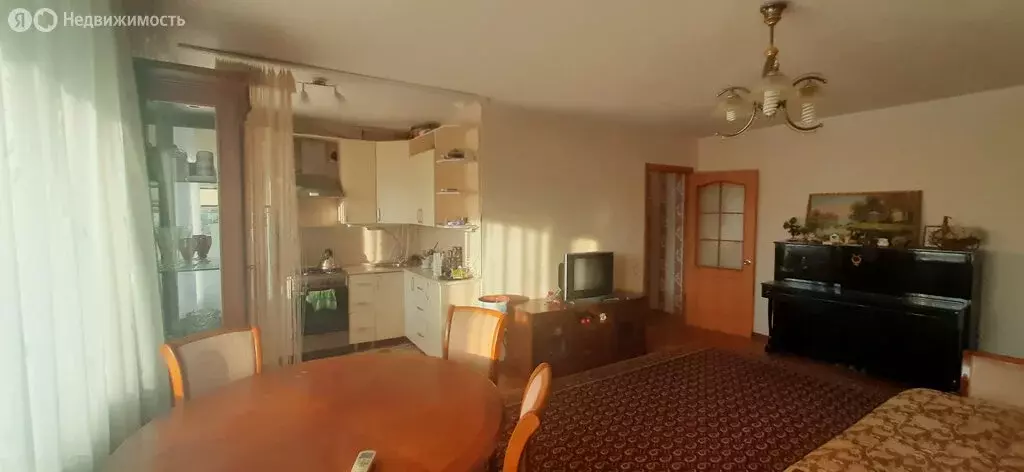 2-комнатная квартира: Сухой Лог, Октябрьская улица, 19 (44.4 м) - Фото 1