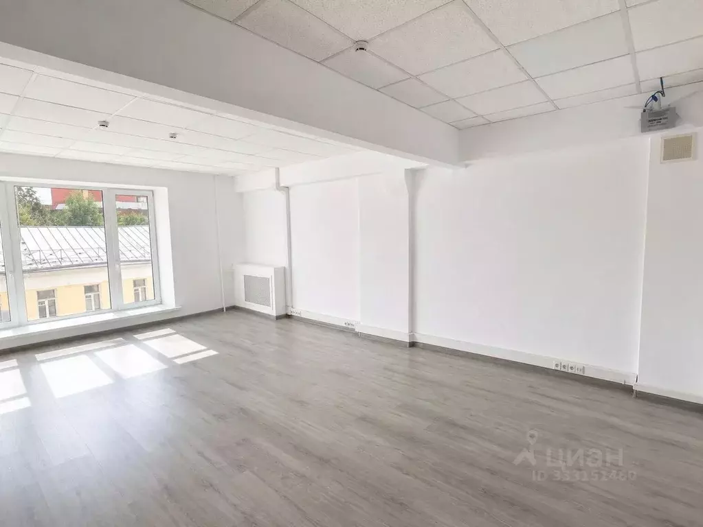 Офис в Москва Большая Бронная ул., 23С1 (36 м) - Фото 1