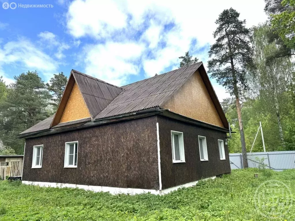 Дом в городской посёлок Вырица, Сиверское шоссе (120 м) - Фото 0