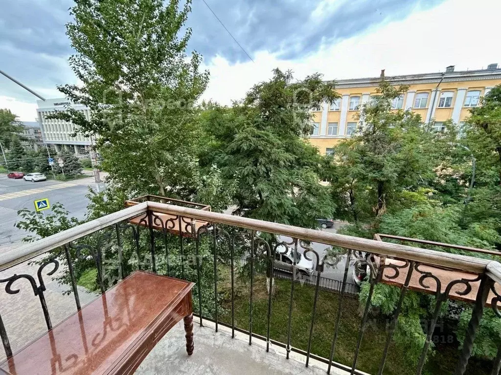 3-к кв. Волгоградская область, Волгоград ул. Мира, 24 (80.7 м) - Фото 2