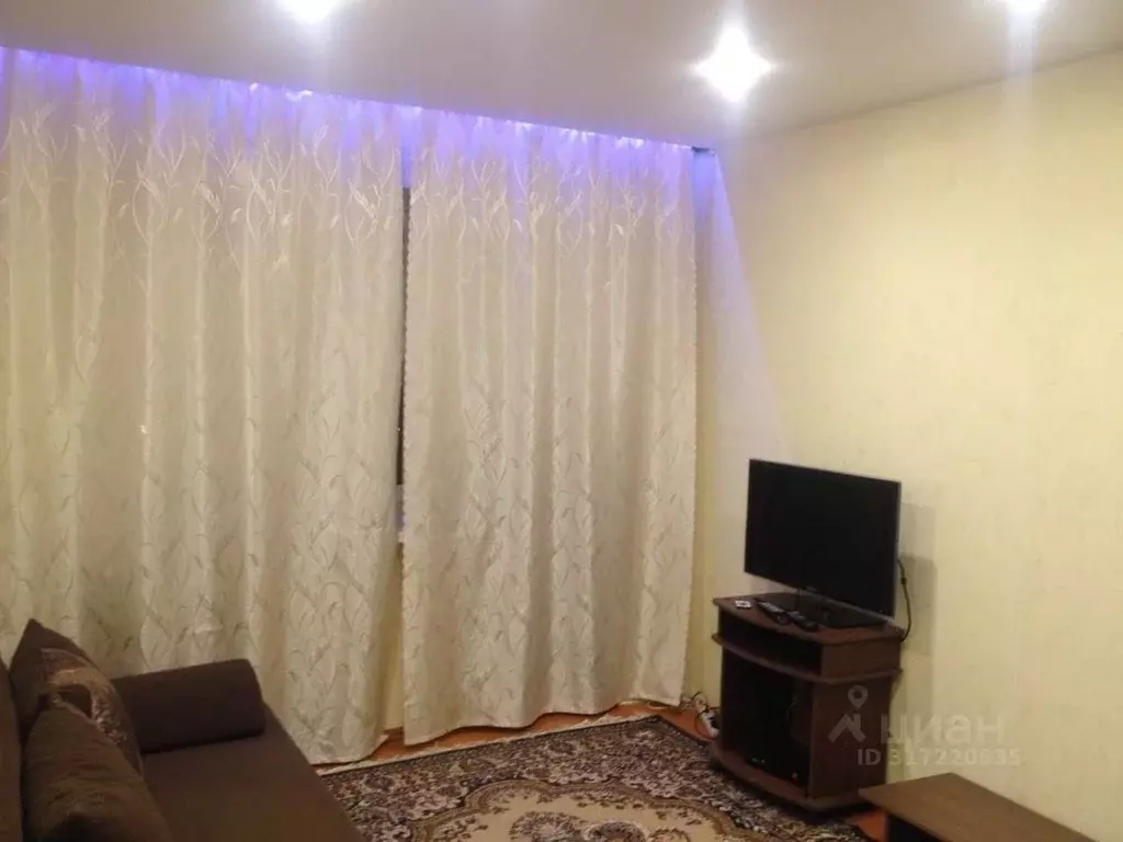 1-к кв. Удмуртия, Ижевск Красногеройская ул., 39 (31.0 м) - Фото 0