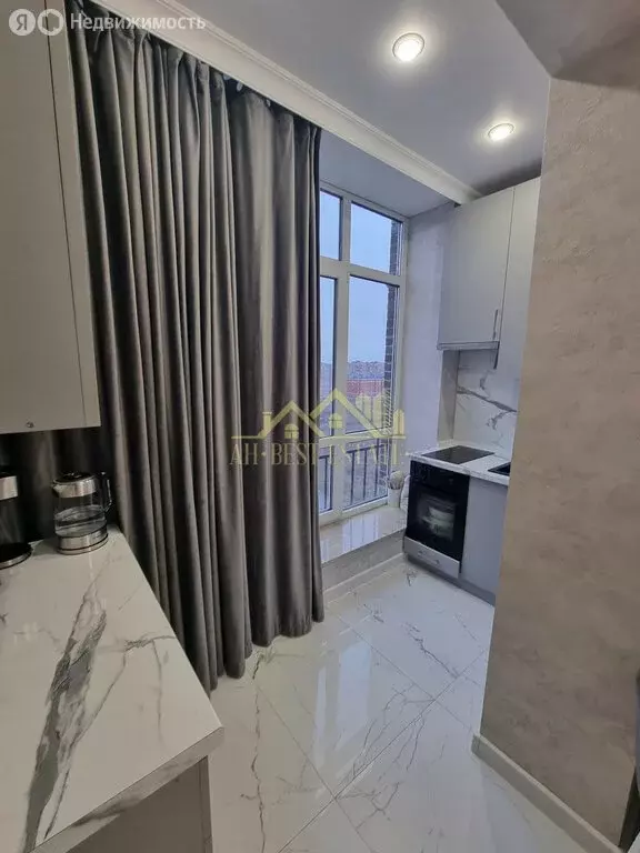 2-комнатная квартира: Владикавказ, Весенняя улица, 21Ж (62 м) - Фото 1