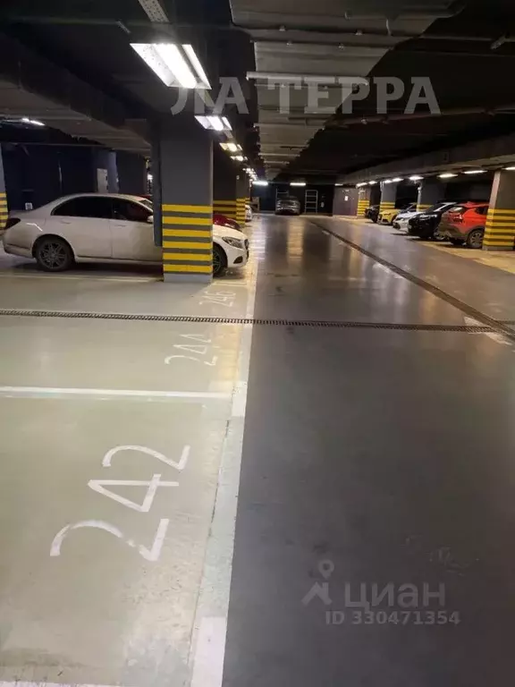 Гараж в Московская область, Красногорск ул. Авангардная, 4 (30 м) - Фото 2