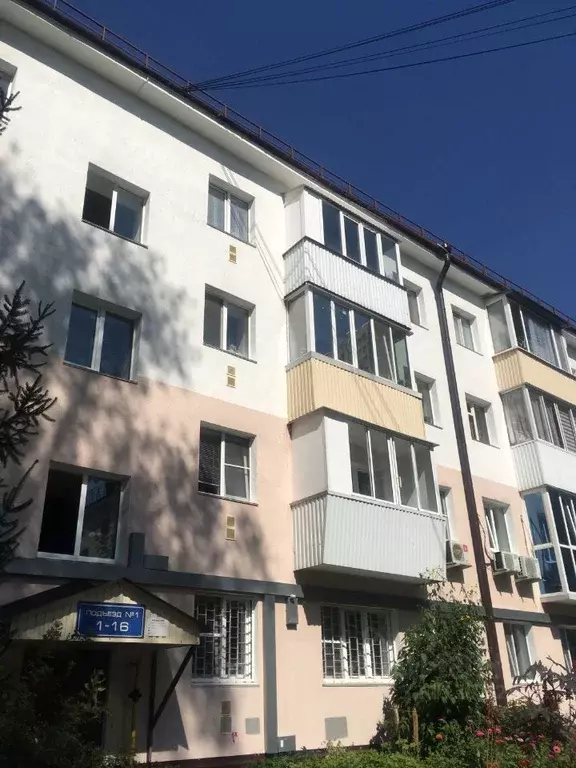 3-к кв. Башкортостан, Уфа ул. Конституции, 4 (56.0 м) - Фото 2