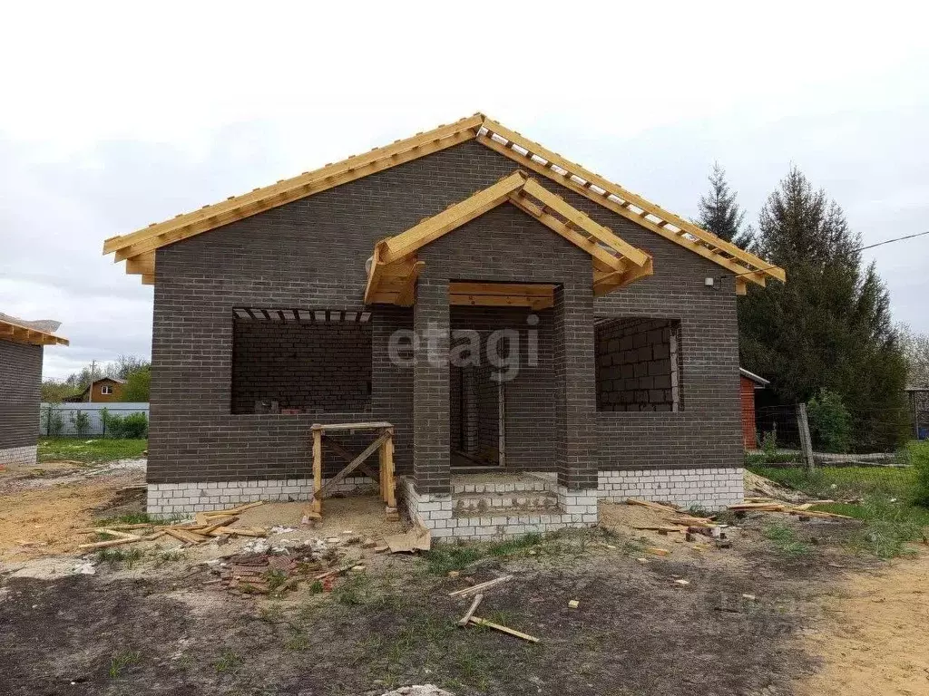 Дом в Воронежская область, с. Новая Усмань ул. Краснознаменная (87 м) - Фото 1
