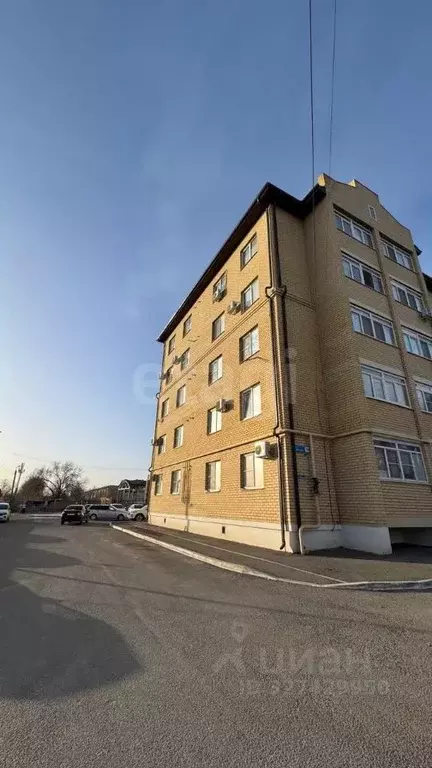 2-к кв. Калмыкия, Элиста ул. В.И. Ленина, 284 (60.8 м) - Фото 1