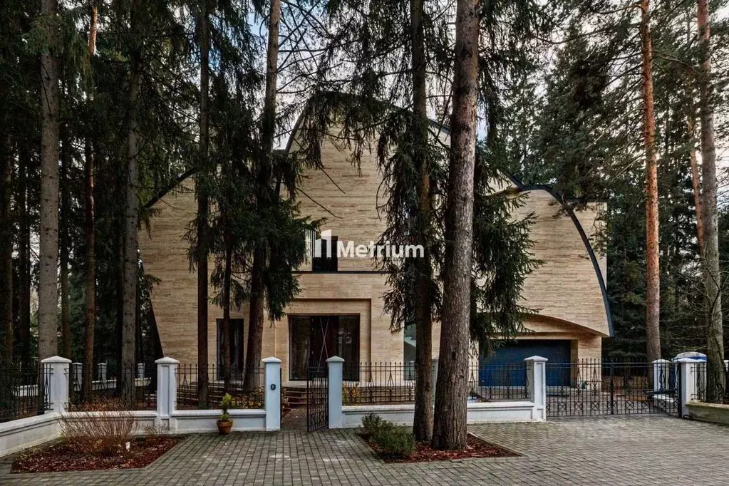 Коттедж в Московская область, Одинцовский городской округ, д. ... - Фото 1