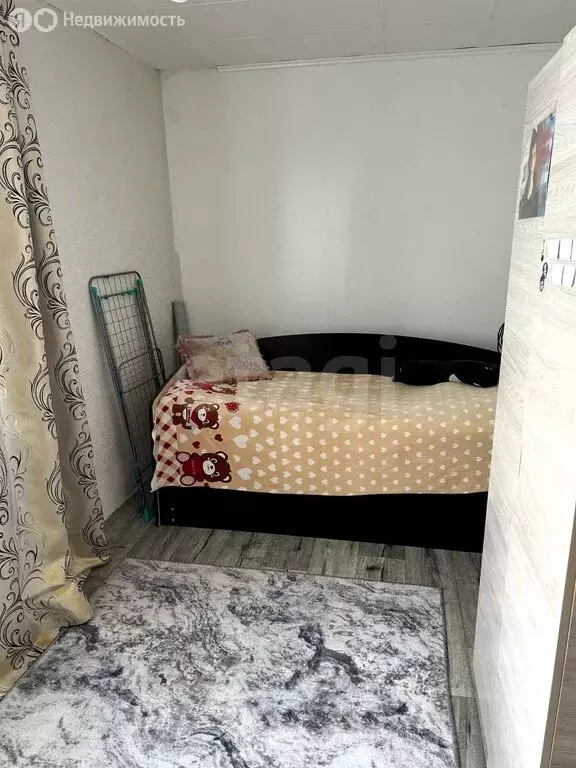 3-комнатная квартира: Туринск, улица Ленина, 56 (55 м) - Фото 0