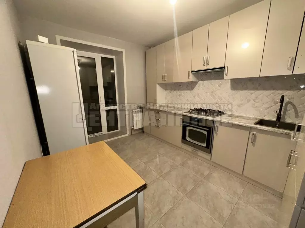 2-к кв. Смоленская область, Смоленск ш. Киевское, 60 (50.0 м) - Фото 2