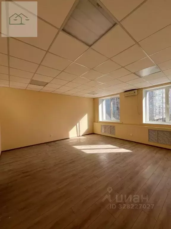 Офис в Воронежская область, Воронеж Дорожная ул., 6А (32 м) - Фото 1