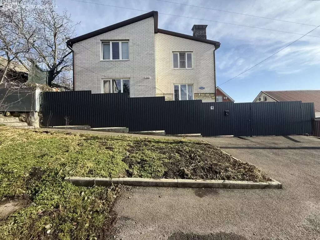 Дом в Ставрополь, Ленинский район, микрорайон № 4, Цимлянский проезд, ... - Фото 0