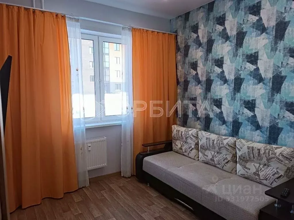 1-к кв. Тюменская область, Тюмень ул. Тимофея Чаркова, 69к1 (27.0 м) - Фото 1
