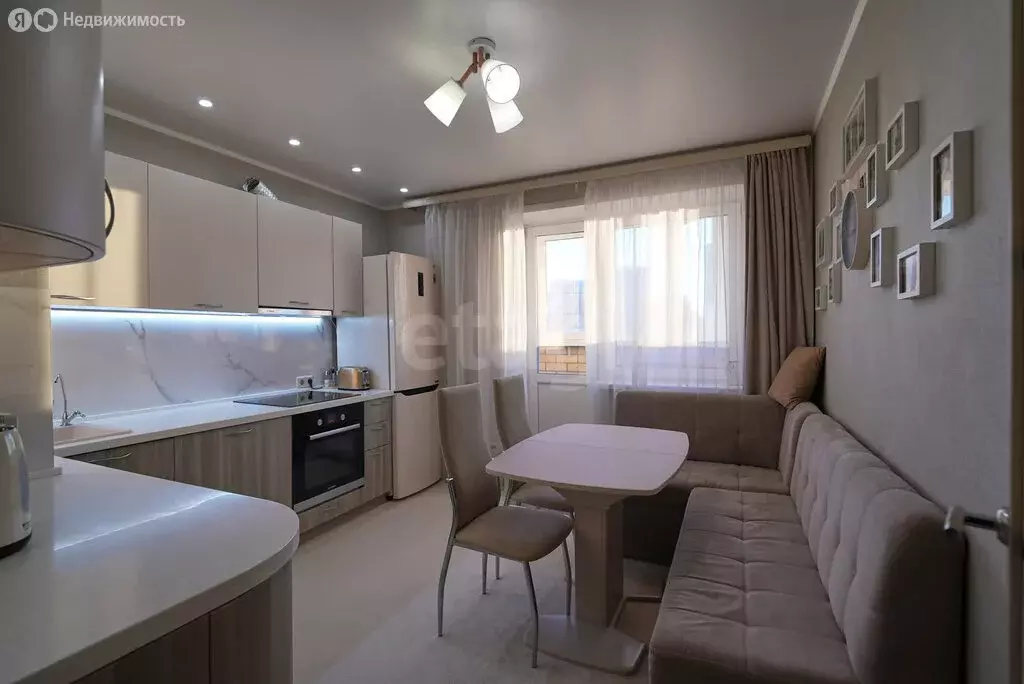 1-комнатная квартира: Тюмень, Арктическая улица, 1к1 (42 м) - Фото 1