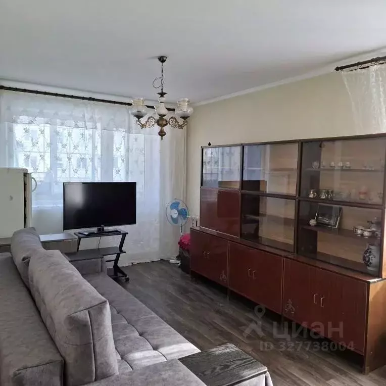 2-к кв. Самарская область, Тольятти бул. 50 лет Октября, 13 (42.8 м) - Фото 1