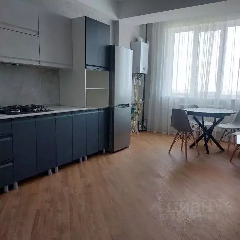 2-к кв. Дагестан, Махачкала ул. Шелковая, 10 (71.0 м) - Фото 0