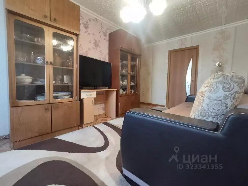 3-к кв. Омская область, Омский район, пос. Новоомский Целинная ул., 7 ... - Фото 2