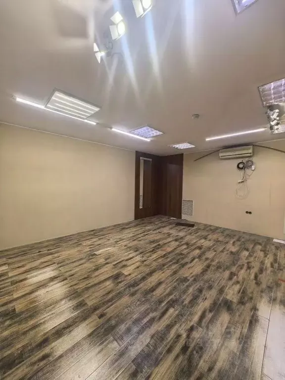 Помещение свободного назначения в Краснодарский край, Новороссийск ... - Фото 1