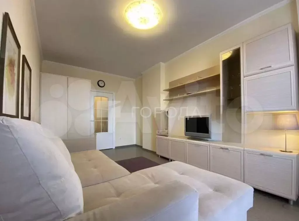 1-к. квартира, 40 м, 18/25 эт. - Фото 1