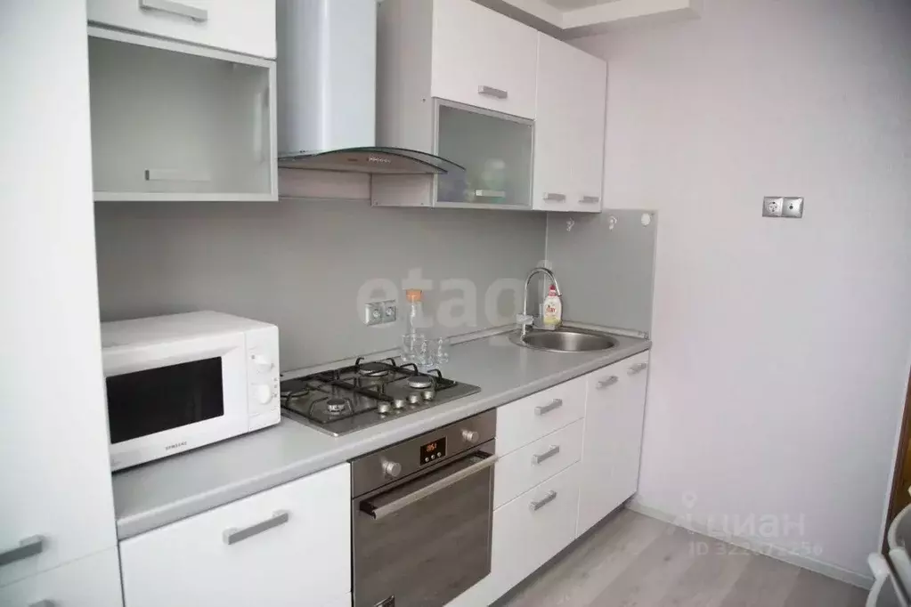 1-к кв. Свердловская область, Екатеринбург ул. Амундсена, 73 (33.0 м) - Фото 1