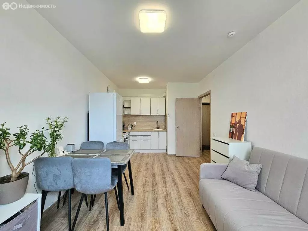 1-комнатная квартира: Екатеринбург, улица Академика Парина, 41/2 (36 ... - Фото 1