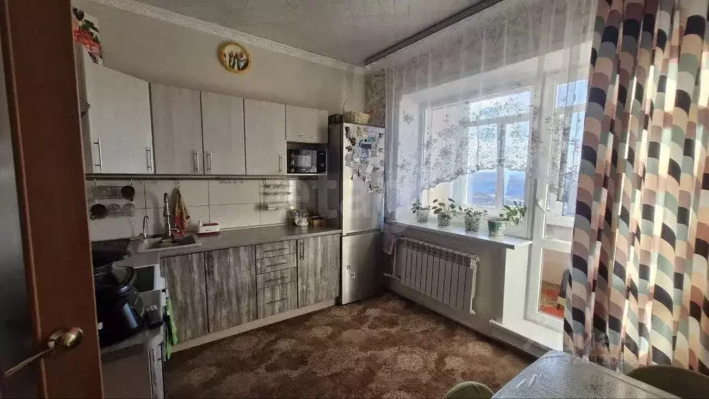 2-к кв. Саха (Якутия), Нерюнгри ул. Карла Маркса, 3/2 (59.8 м) - Фото 1